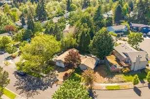 8785 SW Morgan Dr, Beaverton, OR 97008 - Photo 40