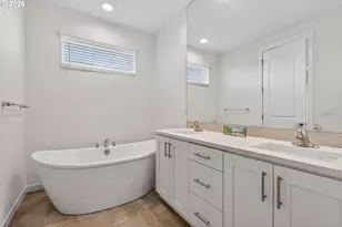 11708 SE Dog Mountain Ter, Happy Valley, OR 97086 - Photo 22