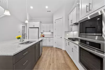 11708 SE Dog Mountain Ter, Happy Valley, OR 97086 - Photo 8