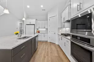 11708 SE Dog Mountain Ter, Happy Valley, OR 97086 - Photo 8