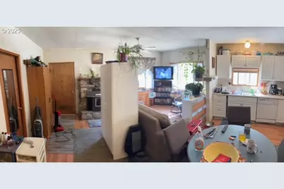 52205 Lechner Ln, La Pine, OR 97739 - Photo 10