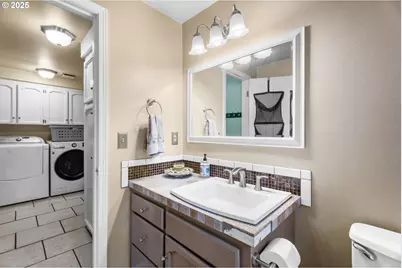 1335 Neahkahnie St SE, Salem, OR 97301 - Photo 18