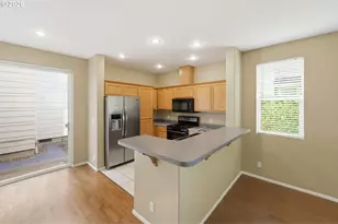 1637 Hamlet Ln, Eugene, OR 97402 - Photo 14
