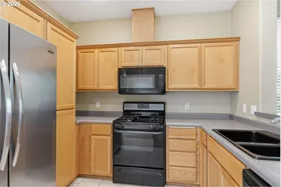 1637 Hamlet Ln, Eugene, OR 97402 - Photo 12