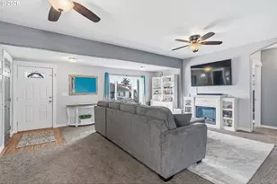 705 Cowlitz Way, Kelso, WA 98626 - Photo 4