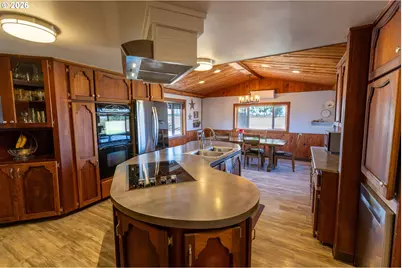 5686 Waconda Rd, Salem, OR 97305 - Photo 18