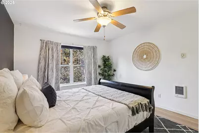 8345 N Bliss St, Portland, OR 97203 - Photo 14