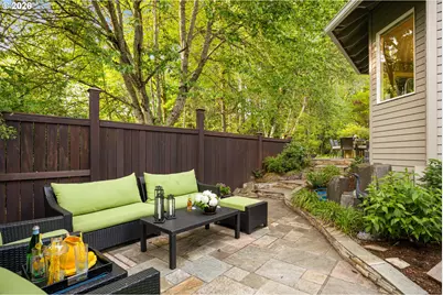 13447 Streamside Ct, Lake Oswego, OR 97035 - Photo 20
