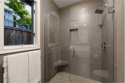 13447 Streamside Ct, Lake Oswego, OR 97035 - Photo 30