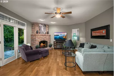 13447 Streamside Ct, Lake Oswego, OR 97035 - Photo 16