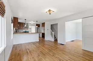 307 W 2nd St, Newberg, OR 97132 - Photo 6