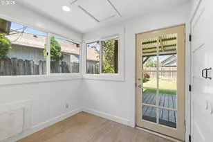 307 W 2nd St, Newberg, OR 97132 - Photo 20