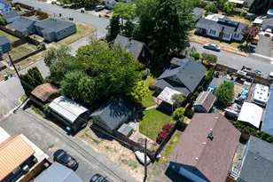 307 W 2nd St, Newberg, OR 97132 - Photo 36