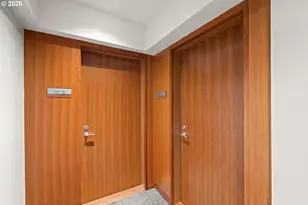 841 S Gaines St, Portland, OR 97239 - Photo 12