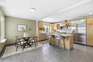 609 N Tomahawk Island Dr, Portland, OR 97217 - Photo 12