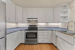 93521 Pleasant Valley Ln, Myrtle Point, OR 97458 - Photo 22