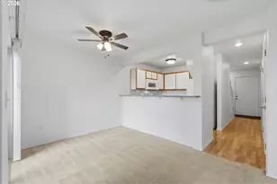 7163 SW Sagert St, Tualatin, OR 97062 - Photo 10