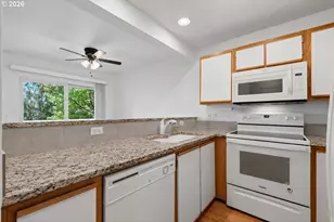 7163 SW Sagert St, Tualatin, OR 97062 - Photo 14