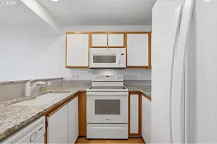 7163 SW Sagert St, Tualatin, OR 97062 - Photo 12