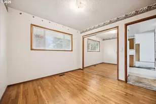 16910 SE Morrison Ct, Portland, OR 97233 - Photo 26