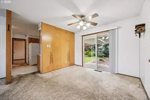 16910 SE Morrison Ct, Portland, OR 97233 - Photo 8