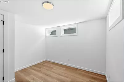 3704 SE Raymond St, Portland, OR 97202 - Photo 42