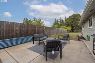 320 SW Ivy St, Willamina, OR 97396 - Photo 28