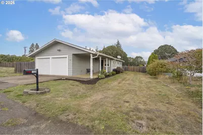 320 SW Ivy St, Willamina, OR 97396 - Photo 2