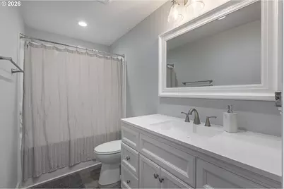 320 SW Ivy St, Willamina, OR 97396 - Photo 16