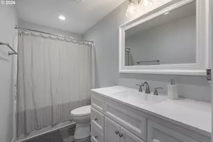 320 SW Ivy St, Willamina, OR 97396 - Photo 16