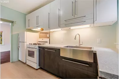 11328 S Northgate Ave, Portland, OR 97219 - Photo 16