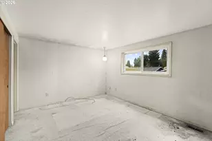 10249 N Tyler Ave, Portland, OR 97203 - Photo 14