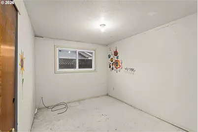 10249 N Tyler Ave, Portland, OR 97203 - Photo 20