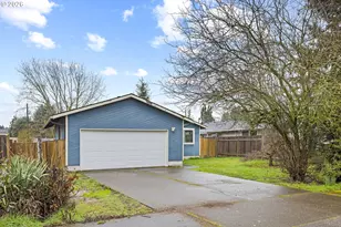 10249 N Tyler Ave, Portland, OR 97203 - Photo 2
