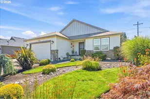 20847 Yukon St, Aurora, OR 97002 - Photo 2