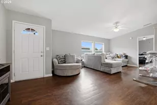 1005 Ferry St, Dayton, OR 97114 - Photo 6