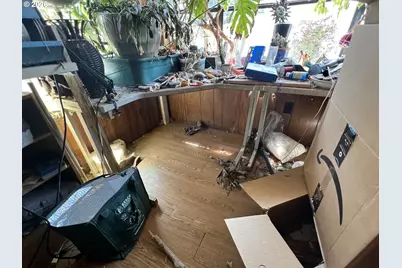 98825 Pleasant Hill Dr, Brookings, OR 97415 - Photo 6