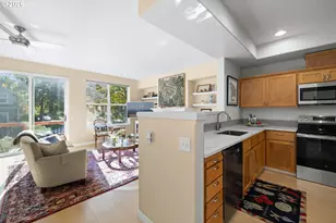 13240 SW Raptor Pl, Tigard, OR 97223 - Photo 12