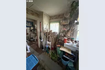 320 W Cedar St, Powers, OR 97466 - Photo 14