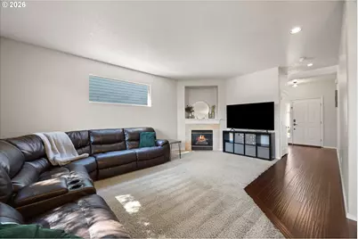 8310 SW Norfolk Ln, Portland, OR 97224 - Photo 8