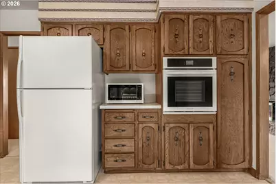 2755 SW Angeline Ct, Gresham, OR 97080 - Photo 10