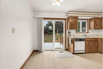 2755 SW Angeline Ct, Gresham, OR 97080 - Photo 12