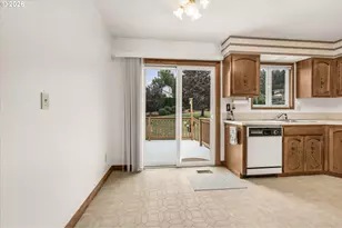 2755 SW Angeline Ct, Gresham, OR 97080 - Photo 12
