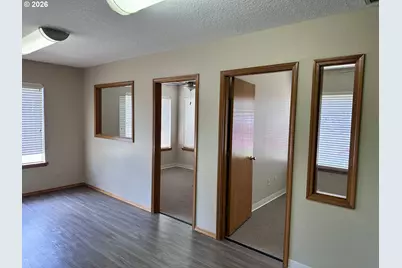 255 SW 1st Ave, Canby, OR 97013 - Photo 4