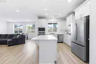 2854 S Oleander St, Cornelius, OR 97113 - Photo 8