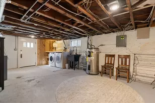 5735 N Detroit Ave, Portland, OR 97217 - Photo 38