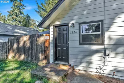 2824 SE 111th Ave, Portland, OR 97266 - Photo 4