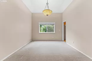 17940 SW 109th Ave, Tualatin, OR 97062 - Photo 8