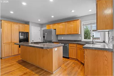 17940 SW 109th Ave, Tualatin, OR 97062 - Photo 14