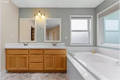 17940 SW 109th Ave, Tualatin, OR 97062 - Photo 30